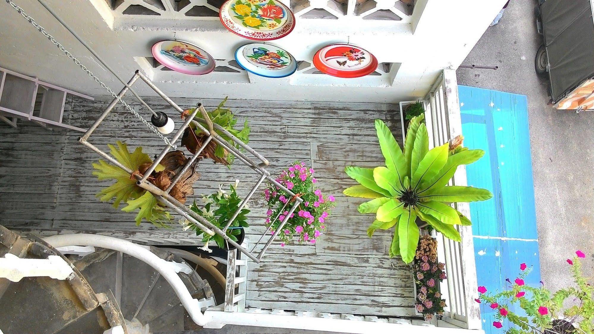 The Loft @ 13 Hibiscus Apartment Malacca Exterior foto